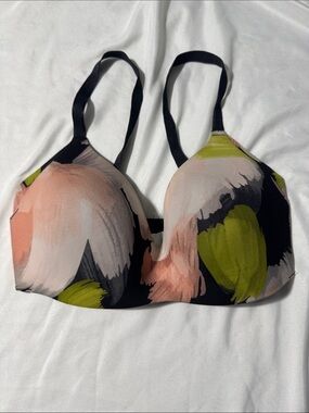 Knix Bra Size 4 (Fits Approximately 34C-34D) Abstract Floral Print Soft Molded